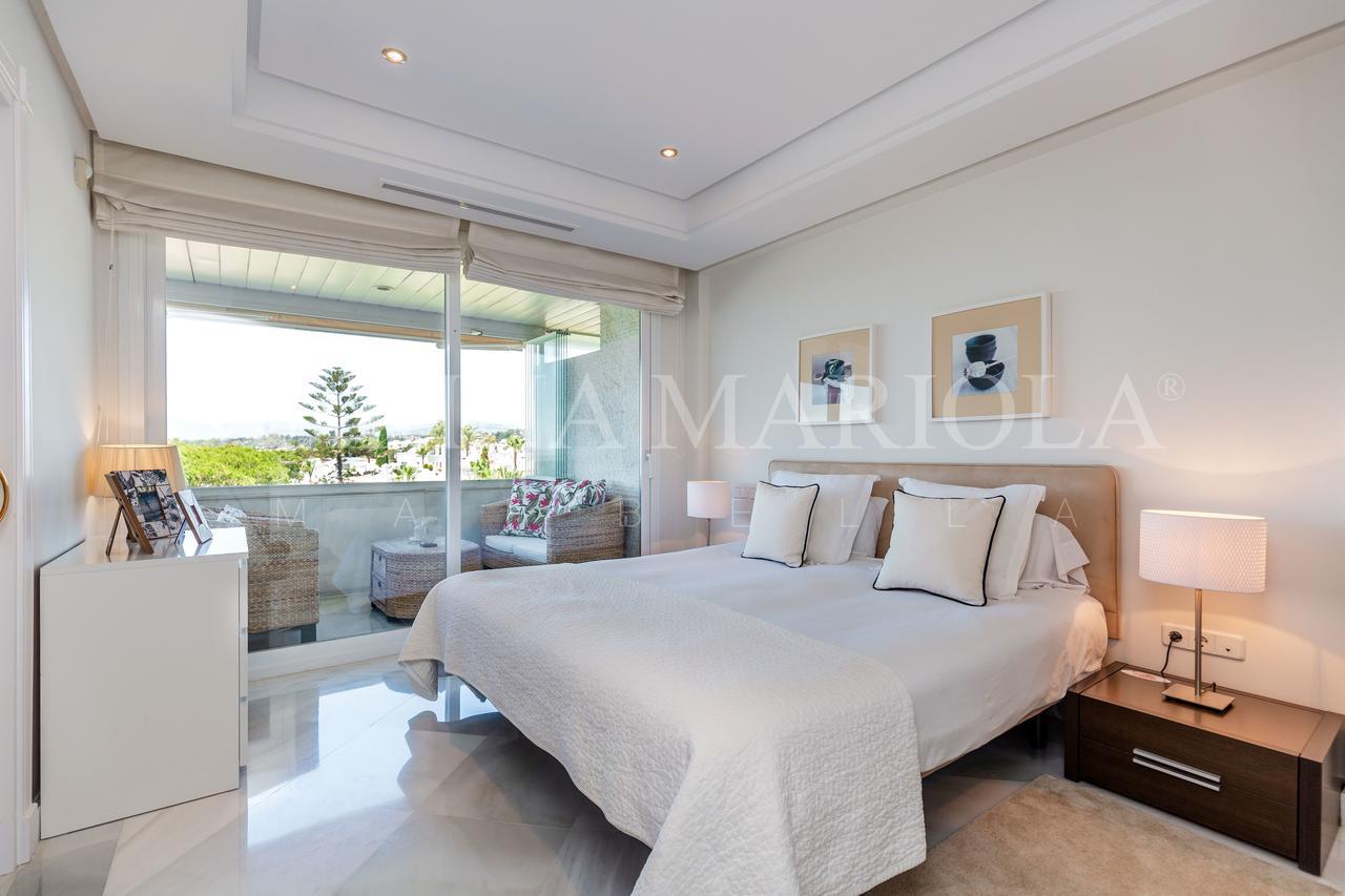 Marina Mariola Marbella Hotel Exterior photo